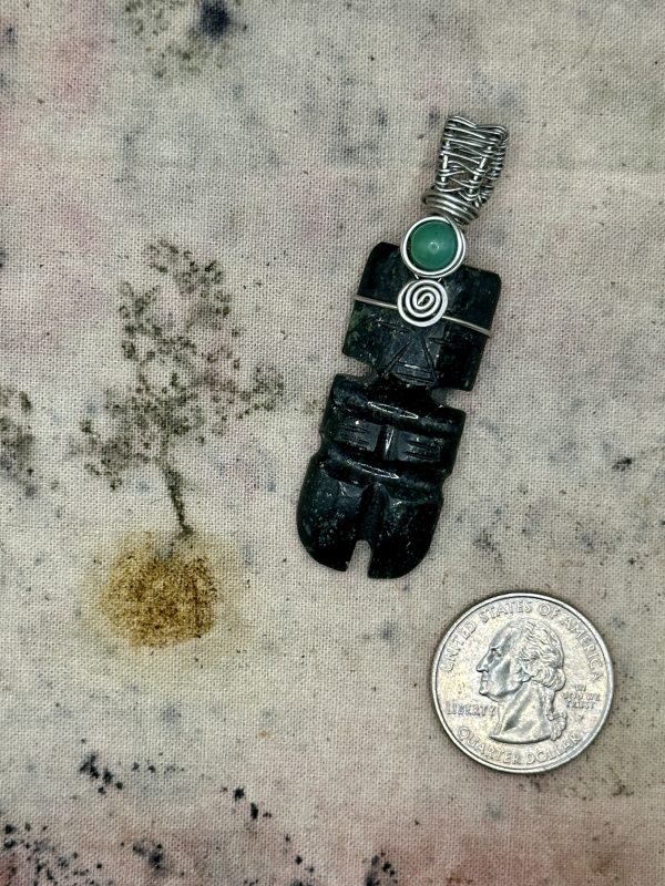 Ecuatorial Jade Pendant